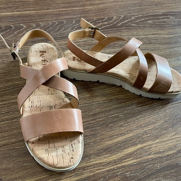 KORKS Tan Leather Cross Strap Cork Sandals 6.5 - Picture 1 of 7